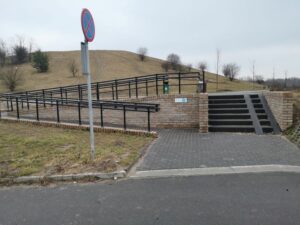 Read more about the article Schody z pochylnią Ursynów